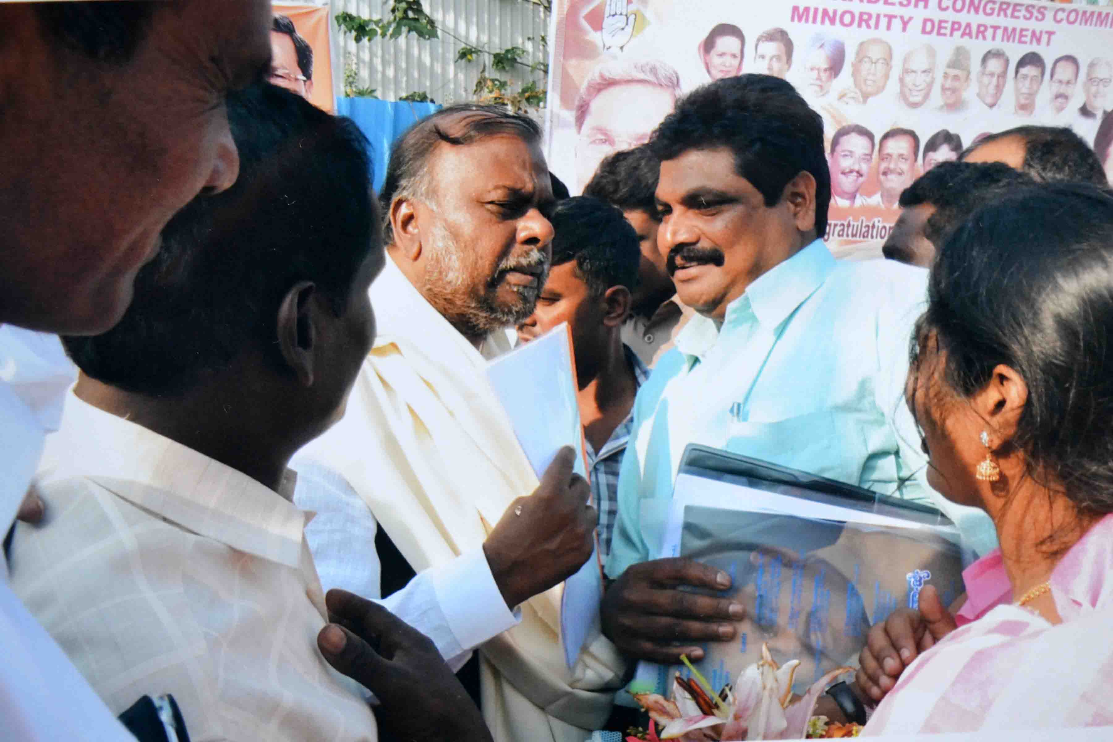 ಲೇಔಟ್ ನಿರ್ಮಿಸಿ ಪರಿಶಿಷ್ಟರಿಗೆ ನಿವೇಶನ ನೀಡಲು ಮನವಿ